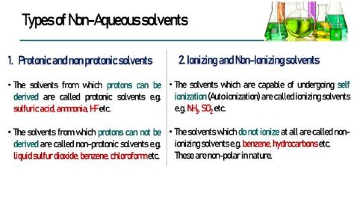 What are protonic and non protonic solvents?